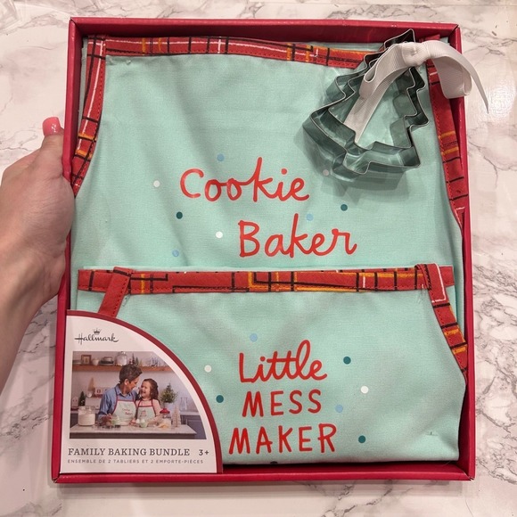 Hallmark Other - Hallmark Family Baking Bundle Cookie Baker Little Mess Maker Aprons & Cutters